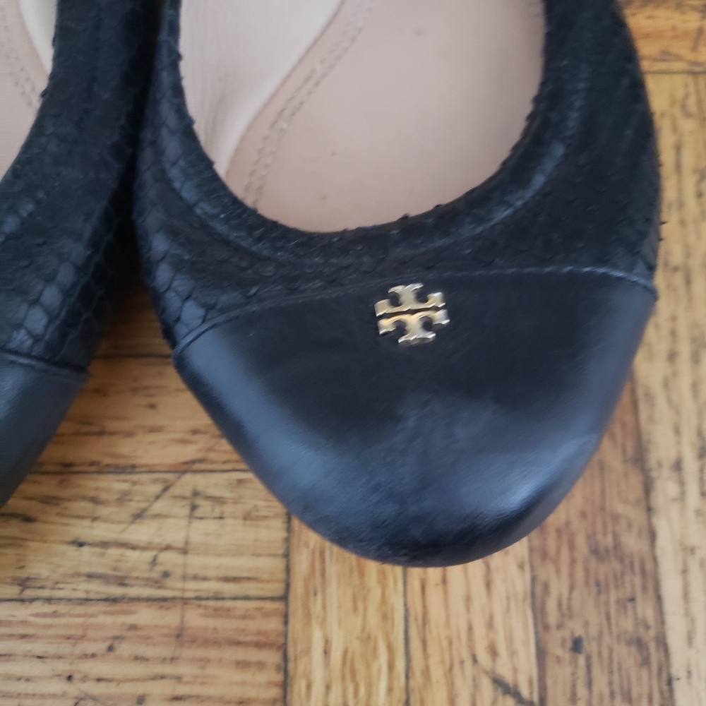100% authentic tory burch flats - Picture 6 of 6